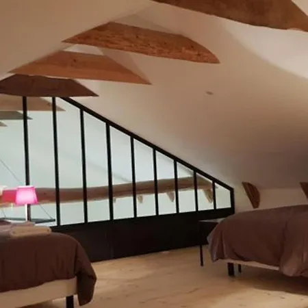 Sejour Champetre : Magnifique Ferme Rehabilitee Avec Piscine, Terrasses Et Confort Moderne A St Etienne Lardeyrol - Fr-1-582-389 *